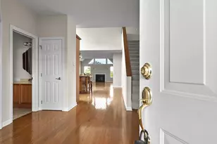 9945 Juliana Cir, Powell, OH 43065 - Photo 3