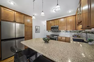 978 Highland St, Columbus, OH 43201 - Photo 13