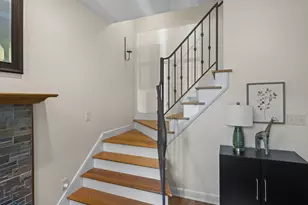 978 Highland St, Columbus, OH 43201 - Photo 17