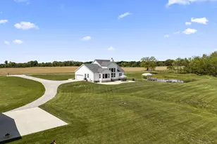 21746 Winstead Rd, Circleville, OH 43113 - Photo 1