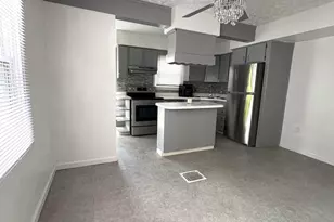 1341 E 15th Ave, Columbus, OH 43211 - Photo 11