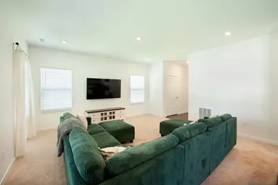 1698 Lewes Castle Drive, Grove City, OH 43123 - Photo 9