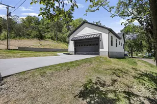 5140 Marietta Ave, Buchtel, OH 45716 - Photo 3