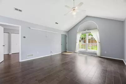 5392 Pond View Drive, Westerville, OH 43081 - Photo 7