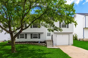 2253 Autumn Village Ct, Columbus, OH 43223 - Photo 1