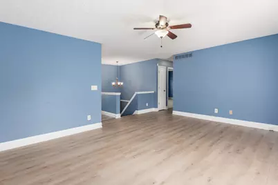 2253 Autumn Village Court, Columbus, OH 43223 - Photo 7