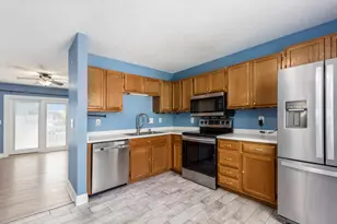 2253 Autumn Village Ct, Columbus, OH 43223 - Photo 11