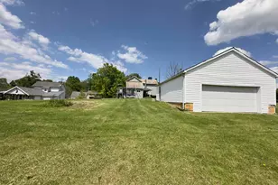 202 Ball St, New Straitsville, OH 43766 - Photo 19