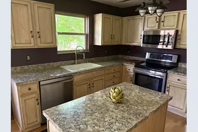 1224 Four Star Drive W, Galloway, OH 43119 - Photo 9