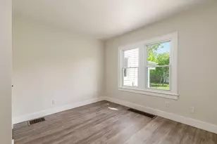 1623 E Weber Rd, Columbus, OH 43211 - Photo 15