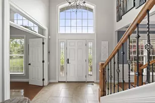 10549 Churchill Dr, Powell, OH 43065 - Photo 5