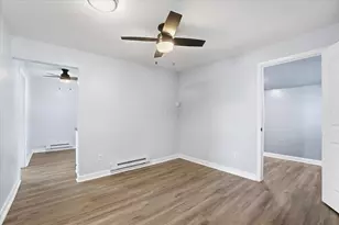 1061 Williams Rd, Columbus, OH 43207 - Photo 7
