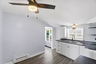 1061 Williams Rd, Columbus, OH 43207 - Photo 13