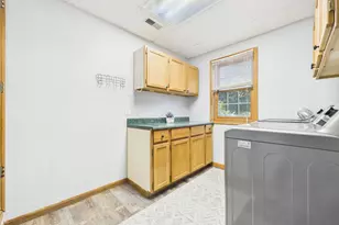 13665 Wesley Dr, Logan, OH 43138 - Photo 29