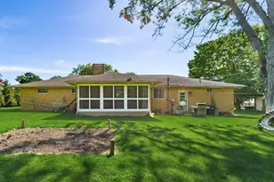 3849 Lyon Dr, Columbus, OH 43220 - Photo 9