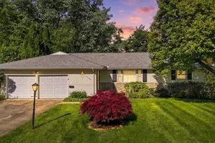 1209 N Mulberry St, Mount Vernon, OH 43050 - Photo 1