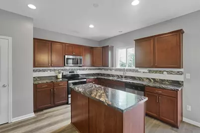 3986 Snowcreek Drive, Grove City, OH 43123 - Photo 7