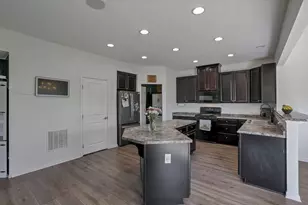 237 Blue Jacket Cir, Pickerington, OH 43147 - Photo 13