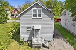 9706 Sophia Ave, Cleveland, OH 44104 - Photo 21