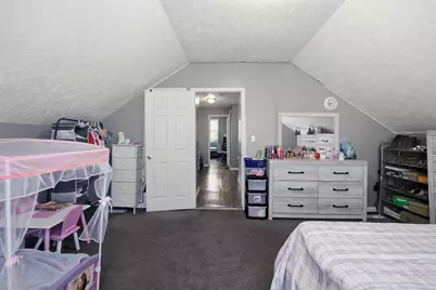 9706 Sophia Avenue, Cleveland, OH 44104 - Photo 17