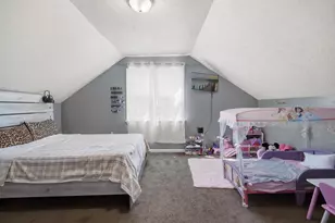 9706 Sophia Ave, Cleveland, OH 44104 - Photo 15