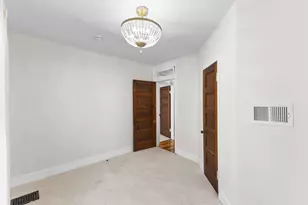 2416 Summit St, Columbus, OH 43202 - Photo 25