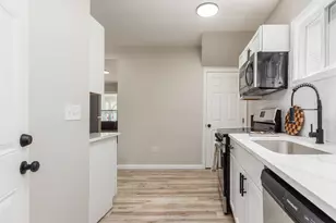 261 Dana Ave, Columbus, OH 43223 - Photo 17