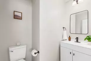 261 Dana Ave, Columbus, OH 43223 - Photo 13