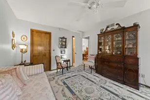 4781 Coach Rd, Columbus, OH 43220 - Photo 15