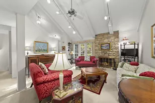 4781 Coach Rd, Columbus, OH 43220 - Photo 3