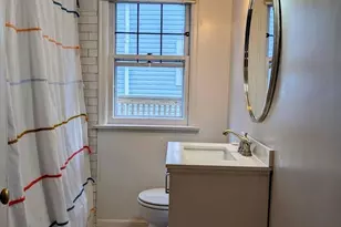 879 Grandon Ave, Columbus, OH 43209 - Photo 9