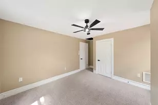 216 N Warren Ave, Columbus, OH 43204 - Photo 27