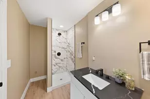 216 N Warren Ave, Columbus, OH 43204 - Photo 41