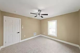 216 N Warren Ave, Columbus, OH 43204 - Photo 31