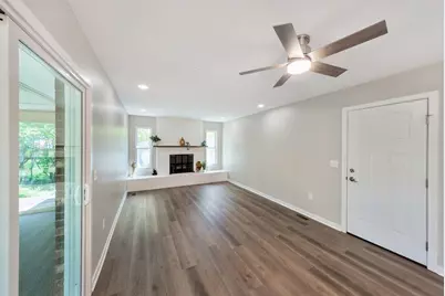 270 Huber Village Boulevard, Westerville, OH 43081 - Photo 15
