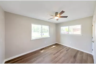 270 Huber Village Boulevard, Westerville, OH 43081 - Photo 31
