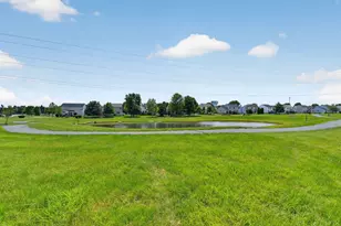 1658 Geranium Dr, Lewis Center, OH 43035 - Photo 25