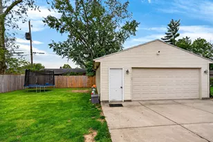 2673 Kingston Ave, Grove City, OH 43123 - Photo 29