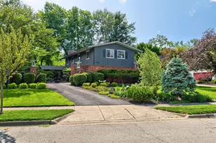 1915 Brandywine Dr, Columbus, OH 43220 - Photo 1