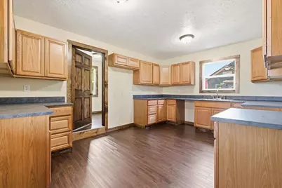 302 N Main Street, Nevada, OH 44849 - Photo 9