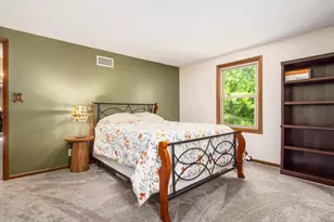 10383 Twin Oaks Dr, Cambridge, OH 43725 - Photo 21
