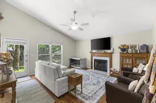 736 Prairie Rd, Galloway, OH 43119 - Photo 11