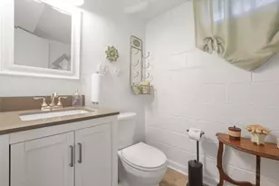 296 E Stanton Ave, Columbus, OH 43214 - Photo 31