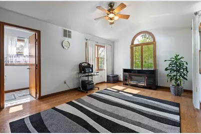 6401 Peardale Road E, Columbus, OH 43229 - Photo 23