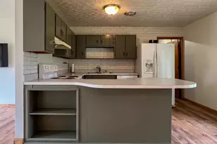 2790 Millrace Dr, Columbus, OH 43207 - Photo 9