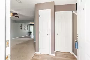 6148 Early Light Dr, Galloway, OH 43119 - Photo 5