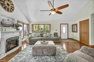 580 Lakeshore Dr W, Hebron, OH 43025 - Photo 19
