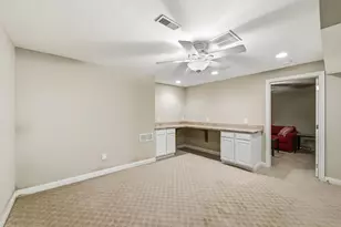124 Braddington Ct, Delaware, OH 43015 - Photo 37