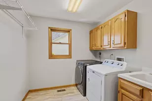 370 Potomac Ave, Westerville, OH 43082 - Photo 21
