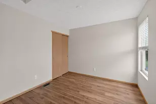 7802 Freesia St, Blacklick, OH 43004 - Photo 13